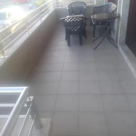 Piso En Urbanizacion Con Piscina Y Jardin Апартаменты *